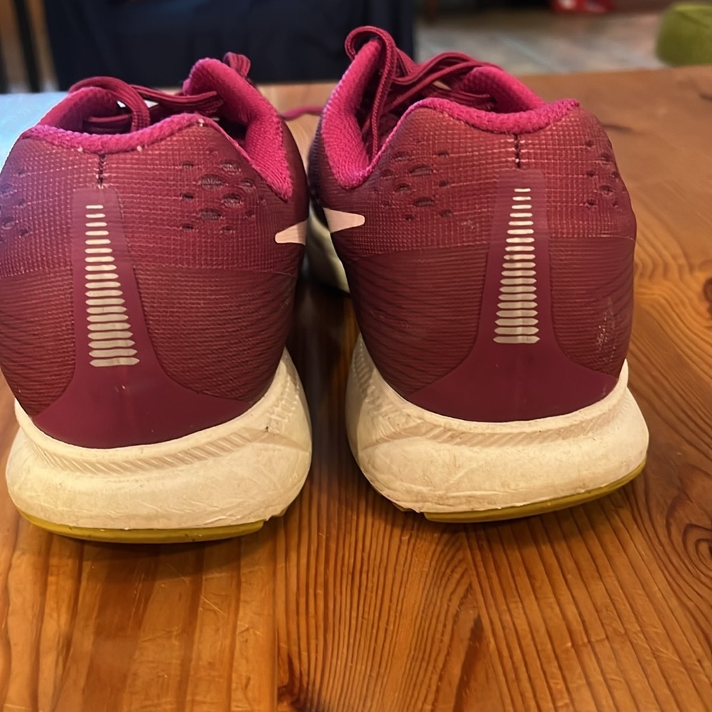 NIKE Zoom Pegasus 34 Women's Purple Burgundy Running Athletic Sneakers Shoes 9 - Picture 5 of 14